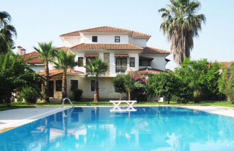 North Dillard Street